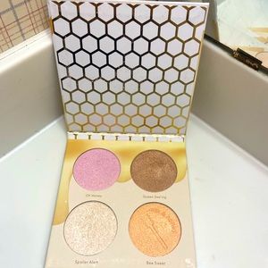Beauty Bakerie Milk & Honey Highlighter Pallete